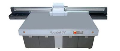 Novajet flatbed UV TFB 2513 LED com cabeas Ricoh Gen5 encanta em desempenho e robustez.